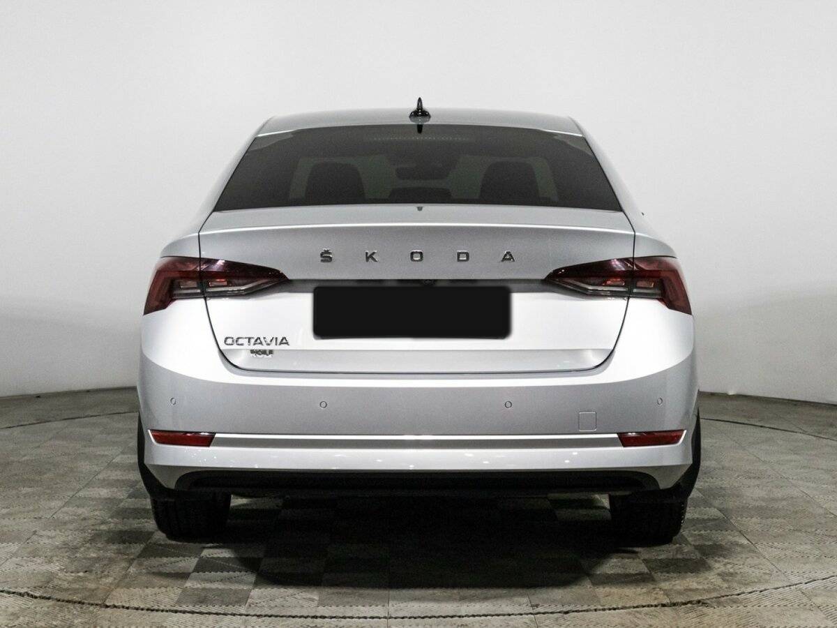 Б/У Шкода Октавия 2021 года. Фото: #5
