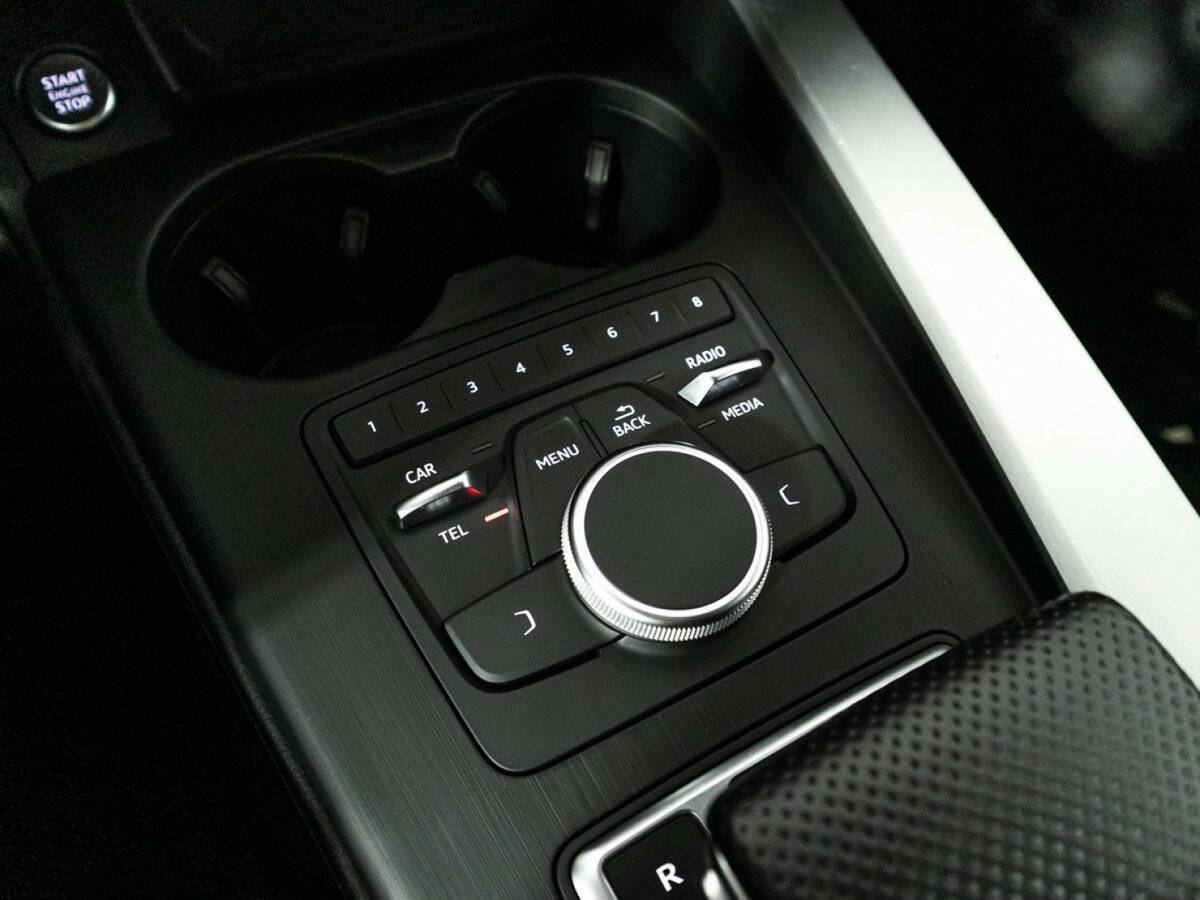 Audi A4 2019 года с пробегом. Фото: #18
