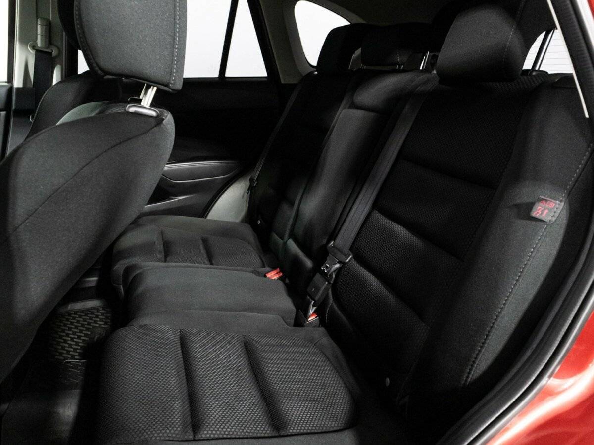 Б/У Мазда Ц-Икс-5 2016 года. Фото: #9