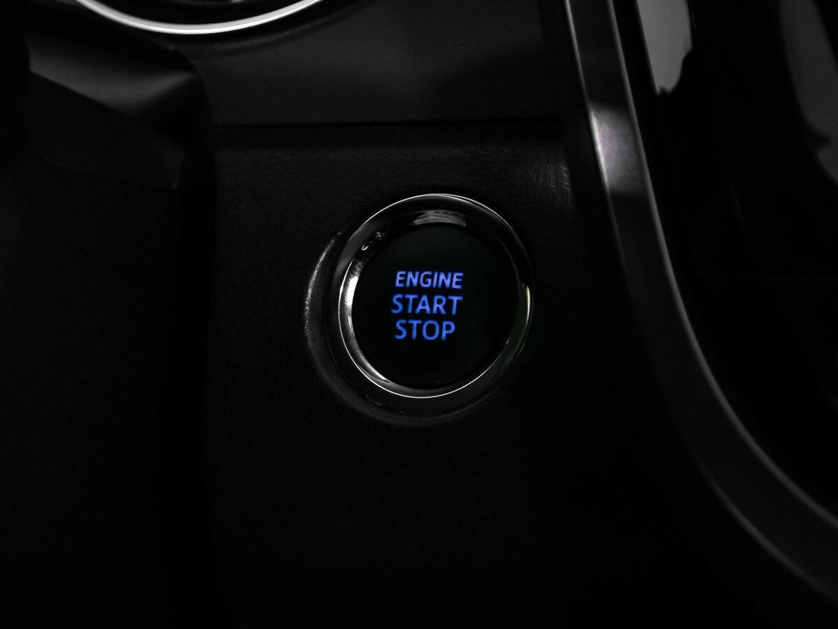 Toyota Camry 2021 года с пробегом. Фото: #16