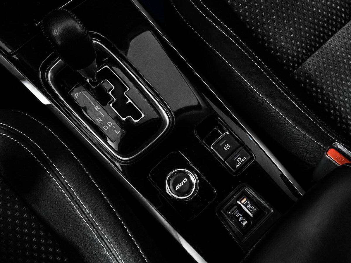 Б/У Митсубиши Оутлэндер 2019 года. Фото: #18