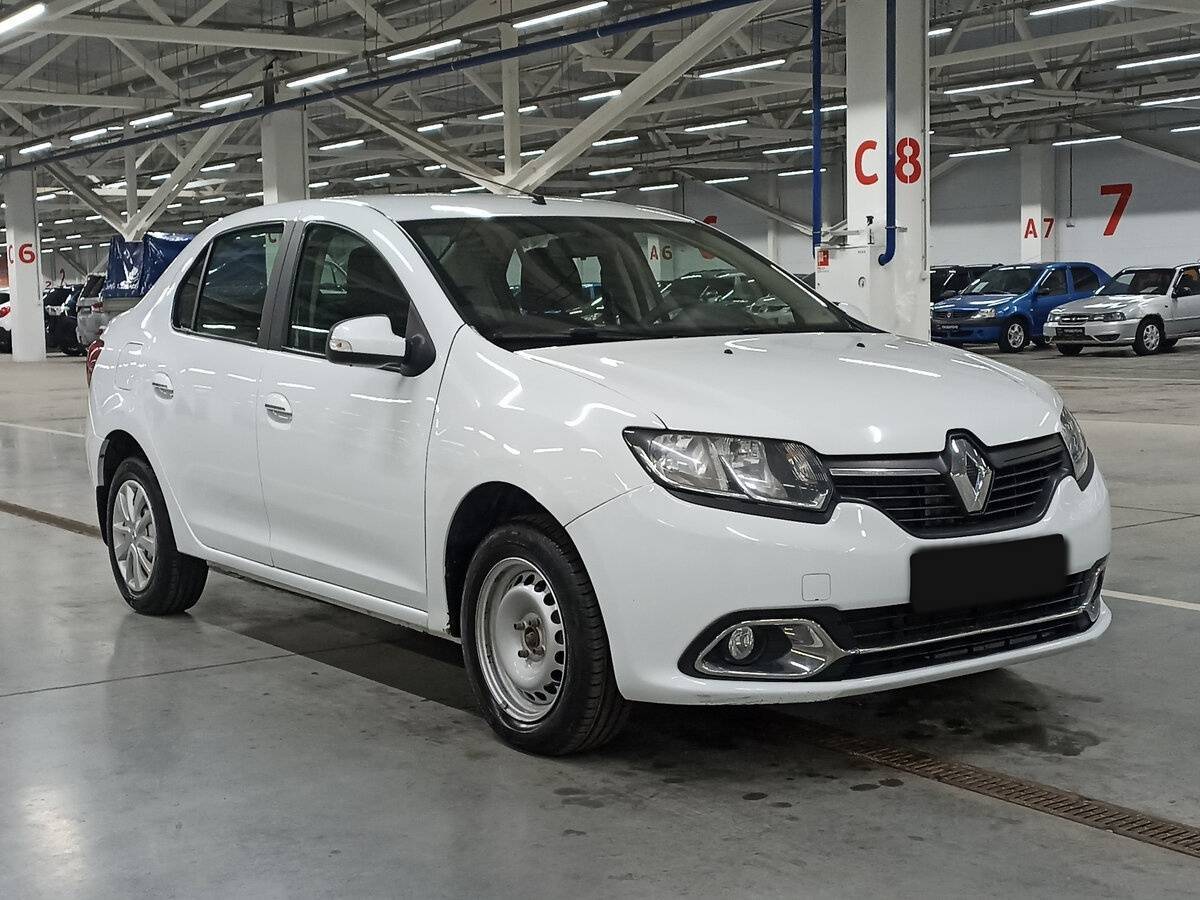 Renault Logan 2017 года с пробегом. Фото: #2