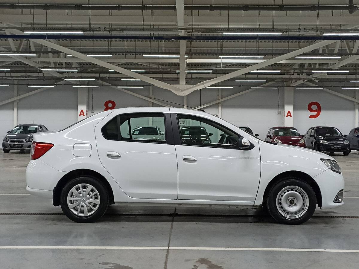 Renault Logan 2017 года с пробегом. Фото: #3