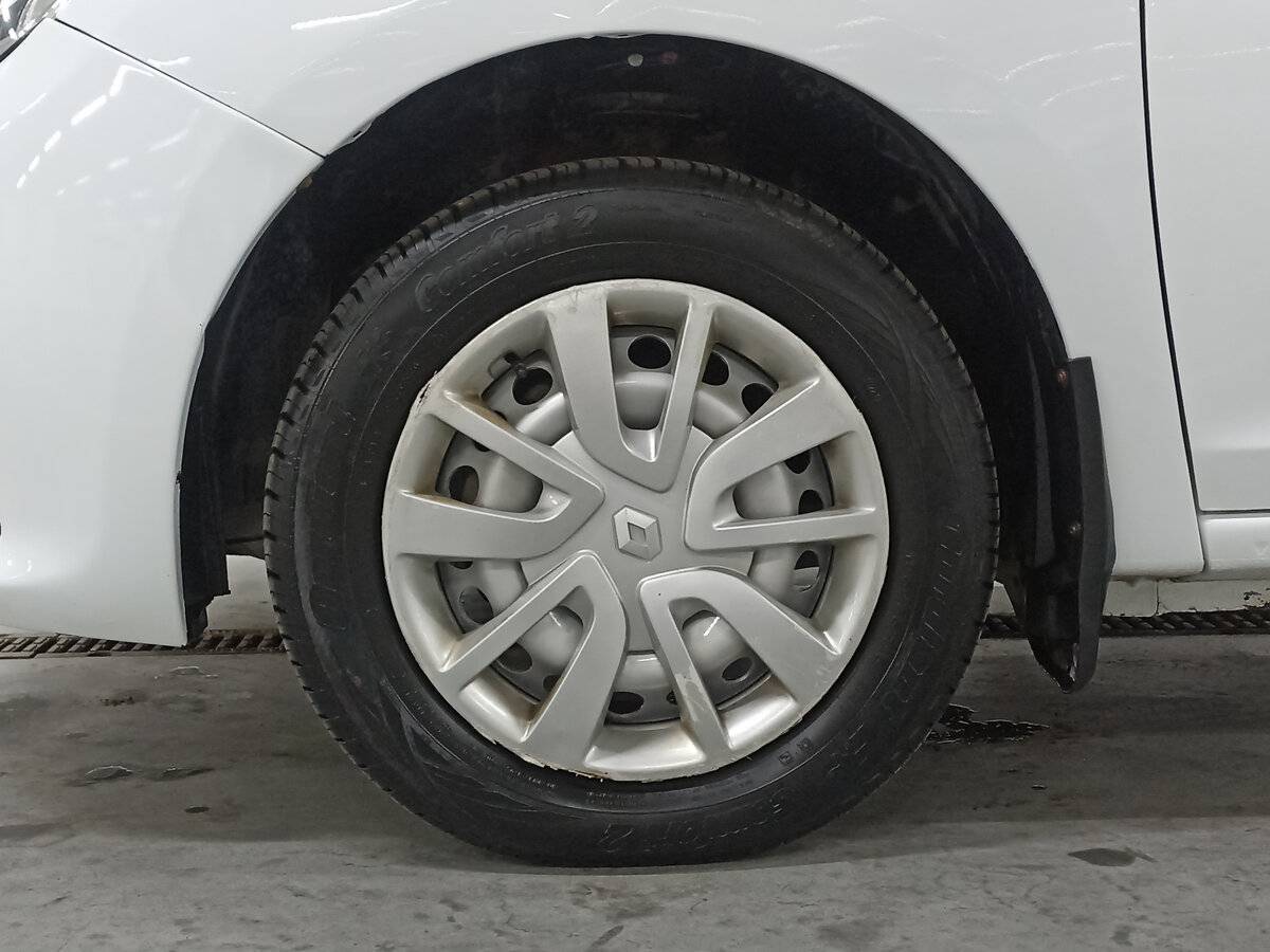 Renault Logan 2017 года с пробегом. Фото: #17