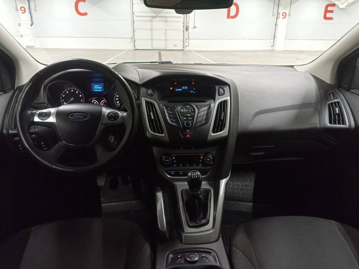 Ford Focus 2013 года с пробегом. Фото: #13