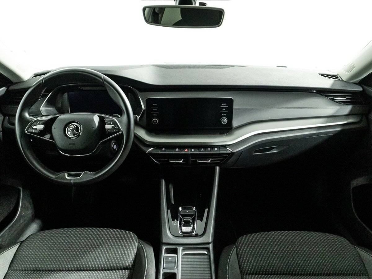 Б/У Шкода Октавия 2020 года. Фото: #12