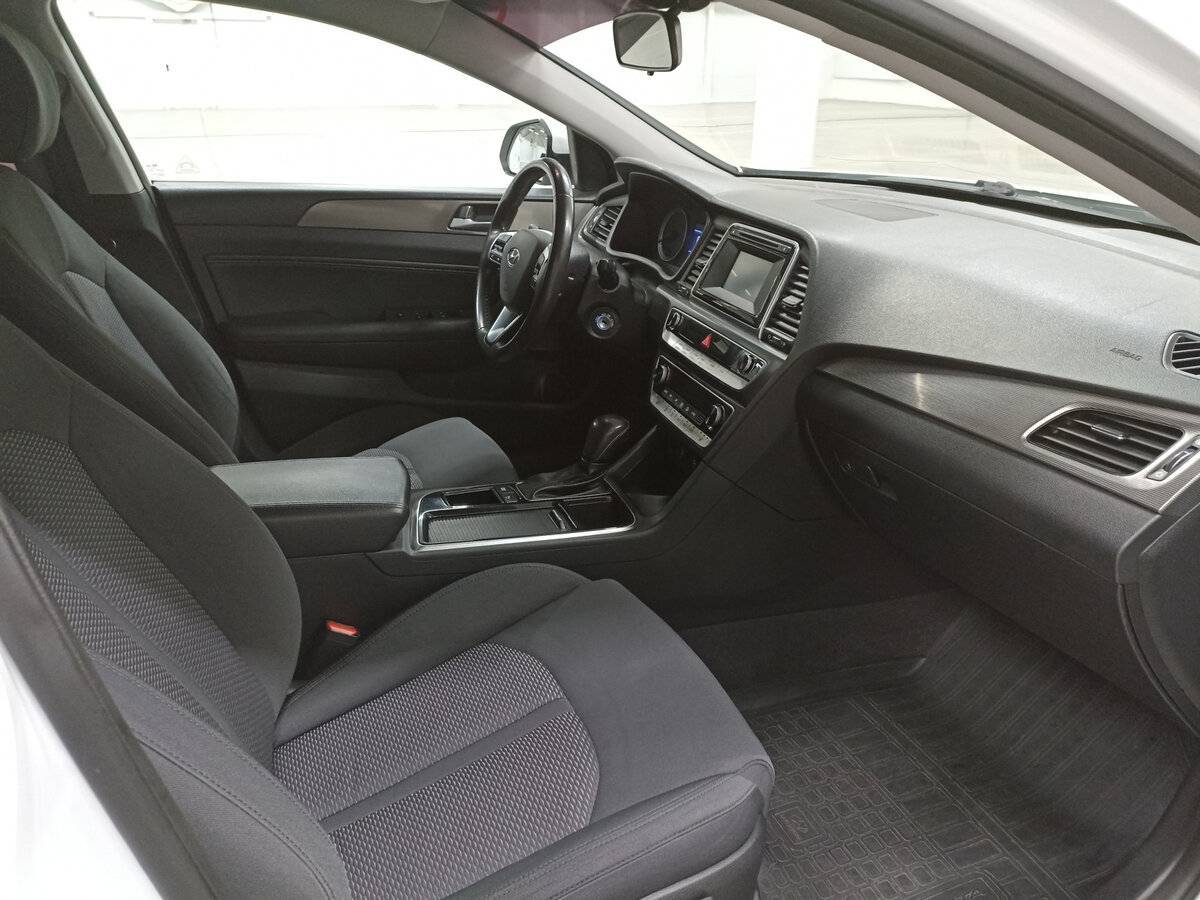 Hyundai Sonata 2017 года с пробегом. Фото: #10