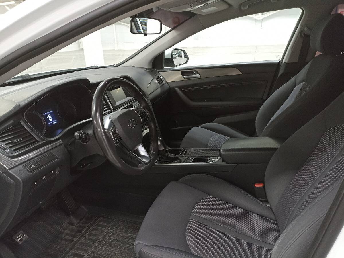 Hyundai Sonata 2017 года с пробегом. Фото: #15