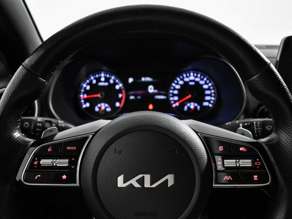 Б/У Киа Церато 2022 года. Фото: #18