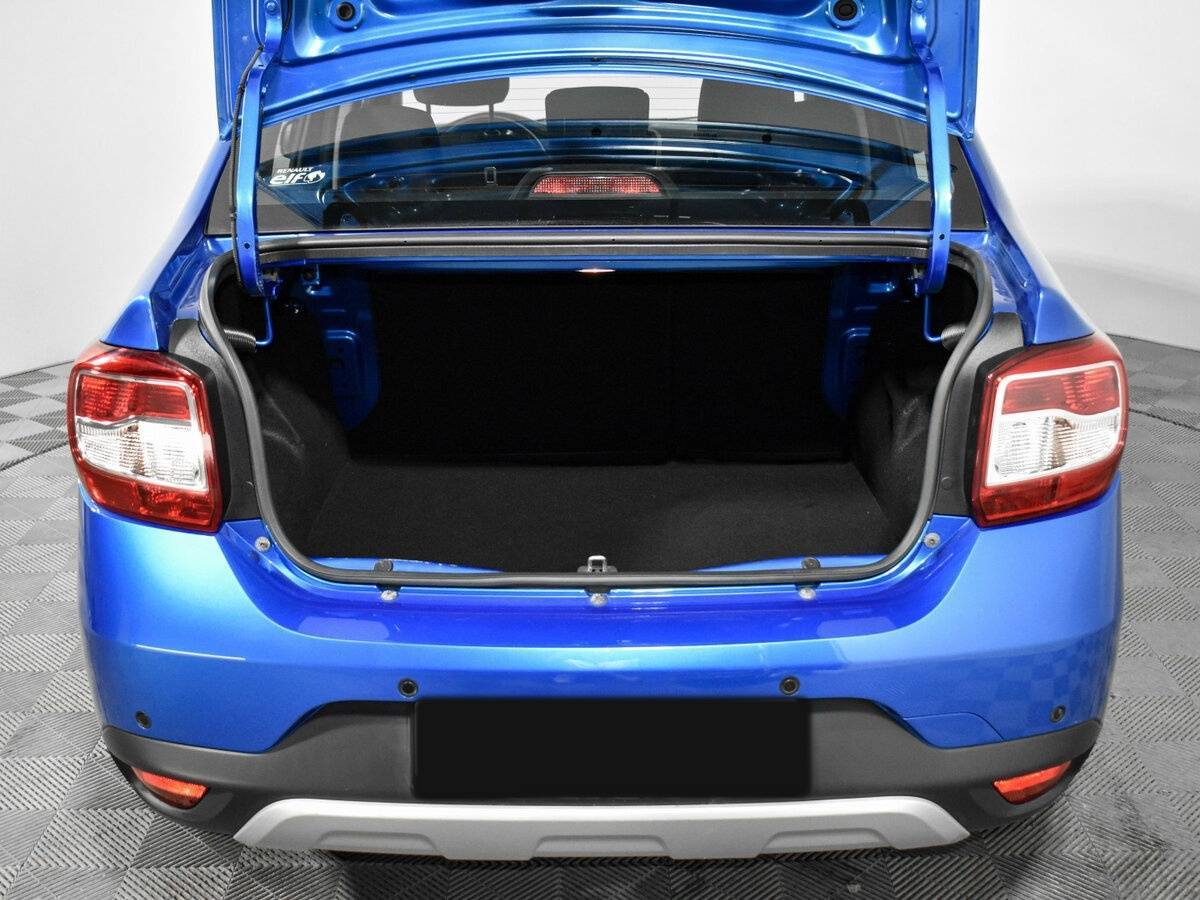 Б/У Рено Логан 2019 года. Фото: #17