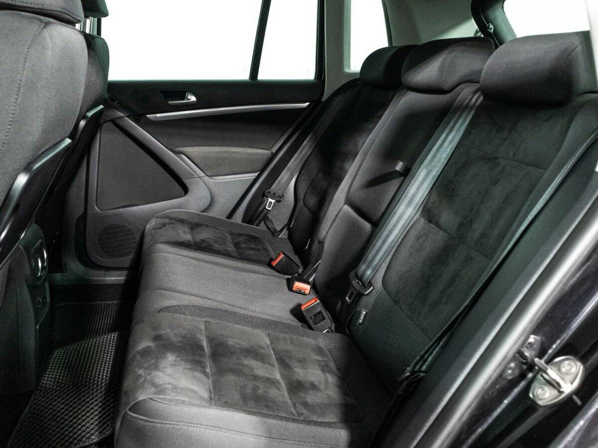 Б/У Фольксваген Тигуан 2012 года. Фото: #9