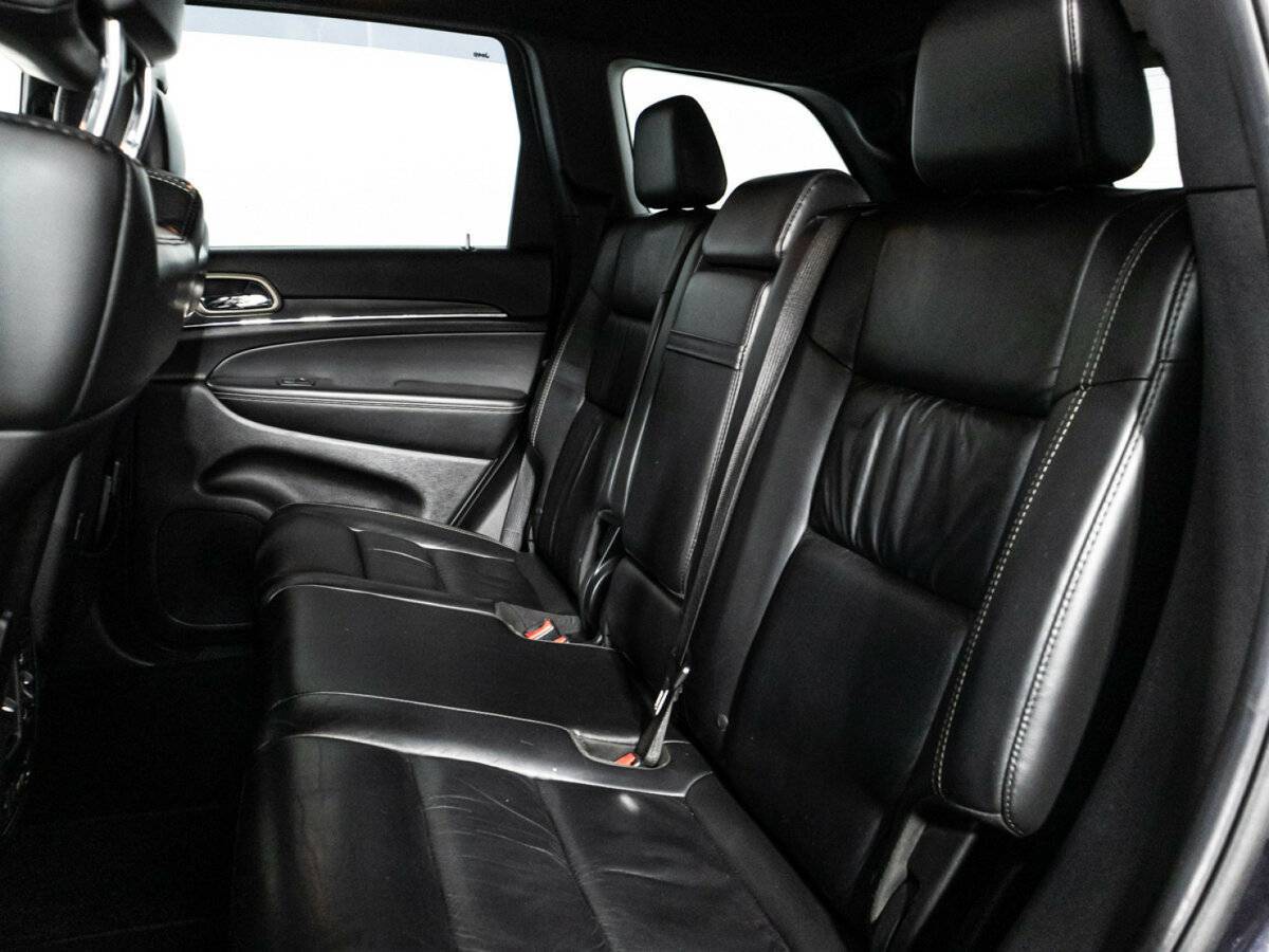 Jeep Grand Cherokee 2014 года с пробегом. Фото: #9