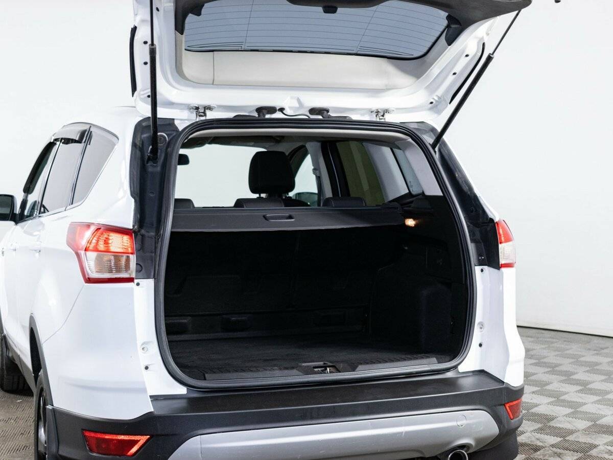 Б/У Форд Куга 2014 года. Фото: #6