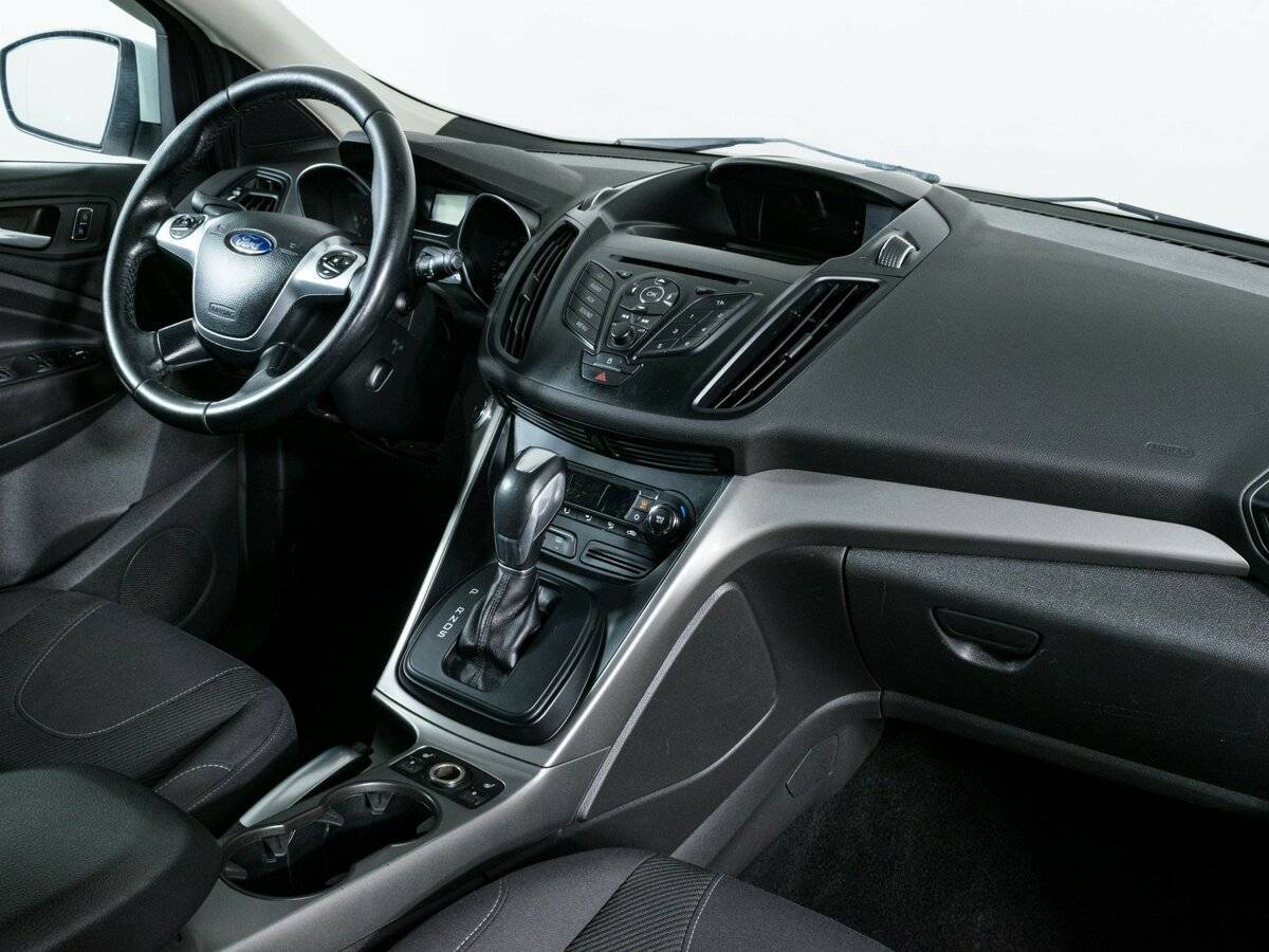 Б/У Форд Куга 2014 года. Фото: #7