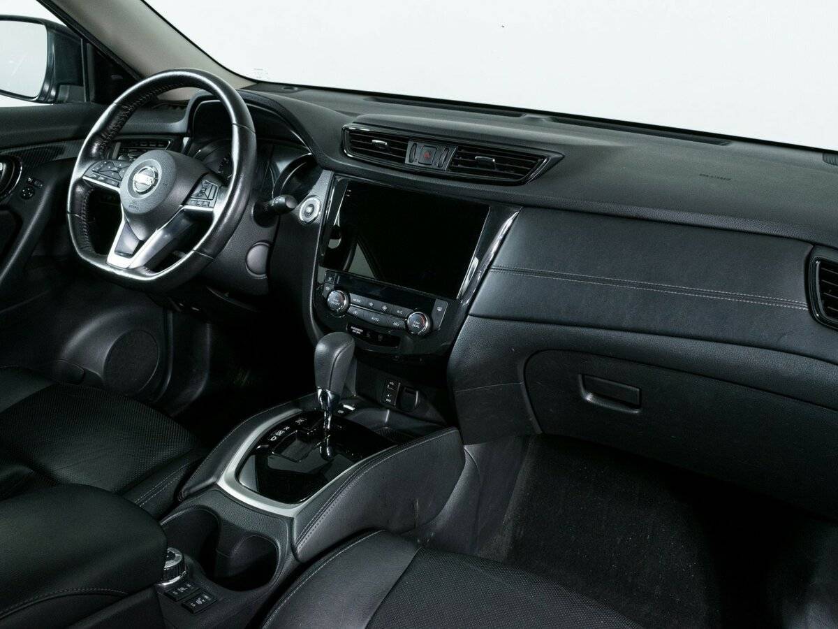 Б/У Ниссан Икс-Трейл 2018 года. Фото: #7