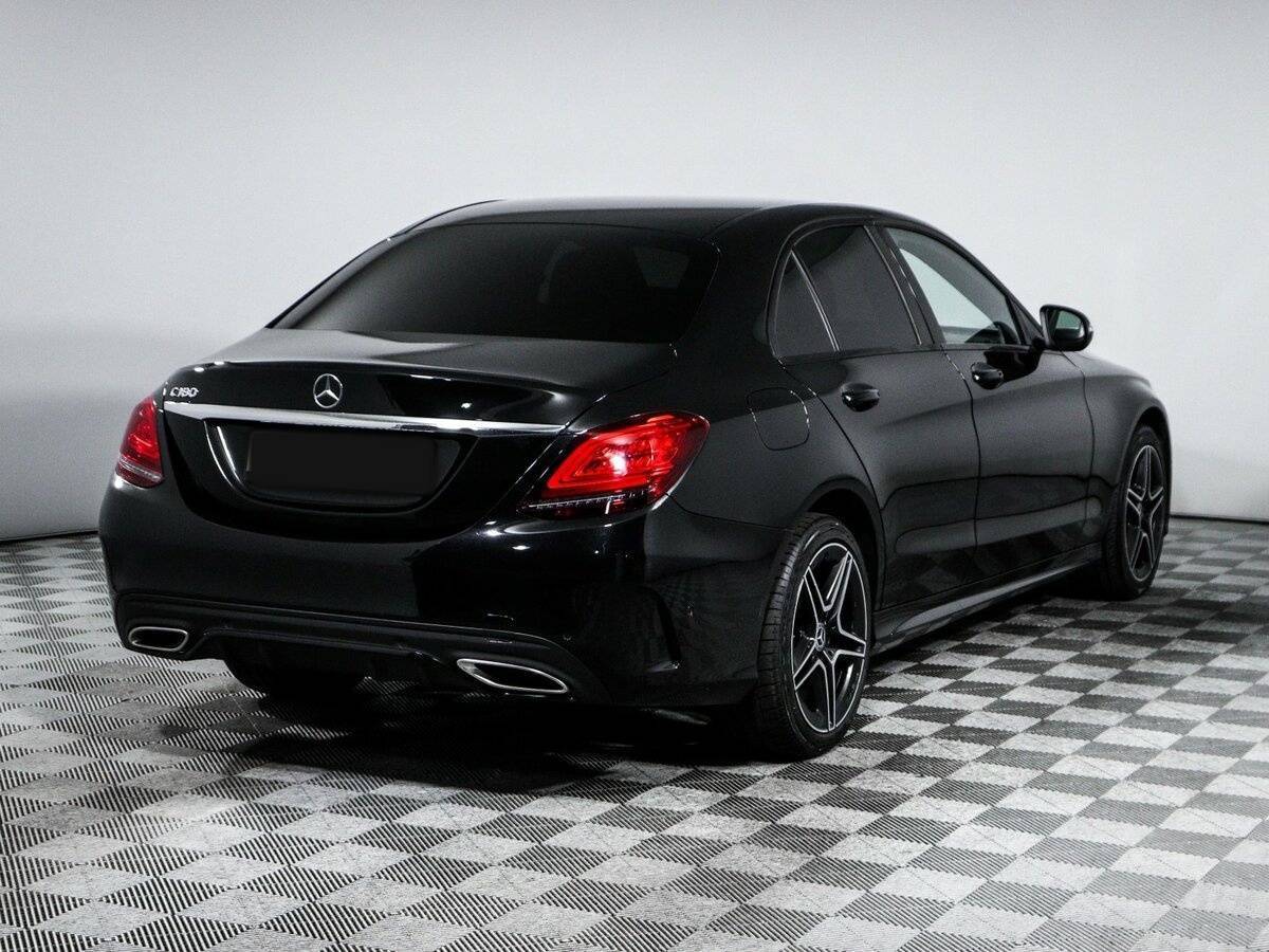 Mercedes-Benz C-Класс 2018 года с пробегом. Фото: #3