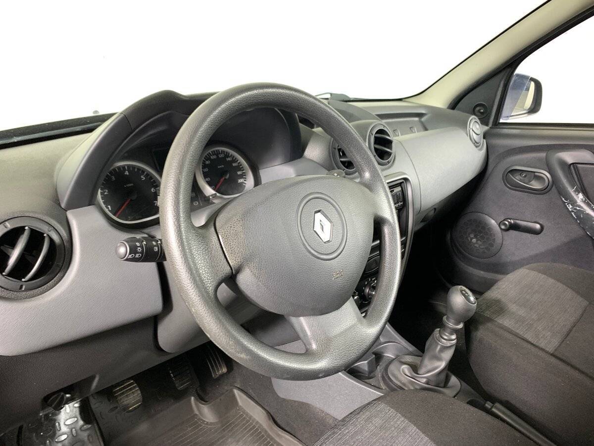 Renault Duster 2013 года с пробегом. Фото: #10