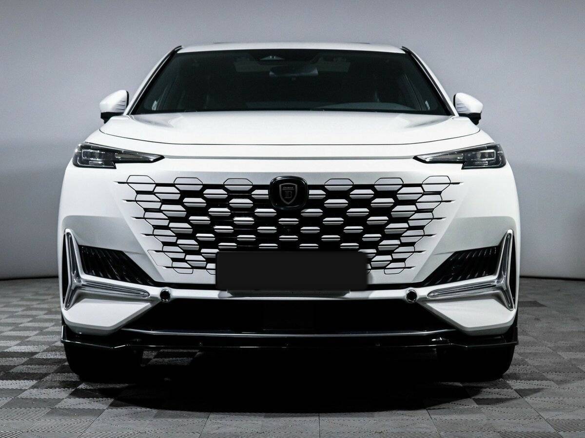 Changan UNI-K 2023 года с пробегом. Фото: #1