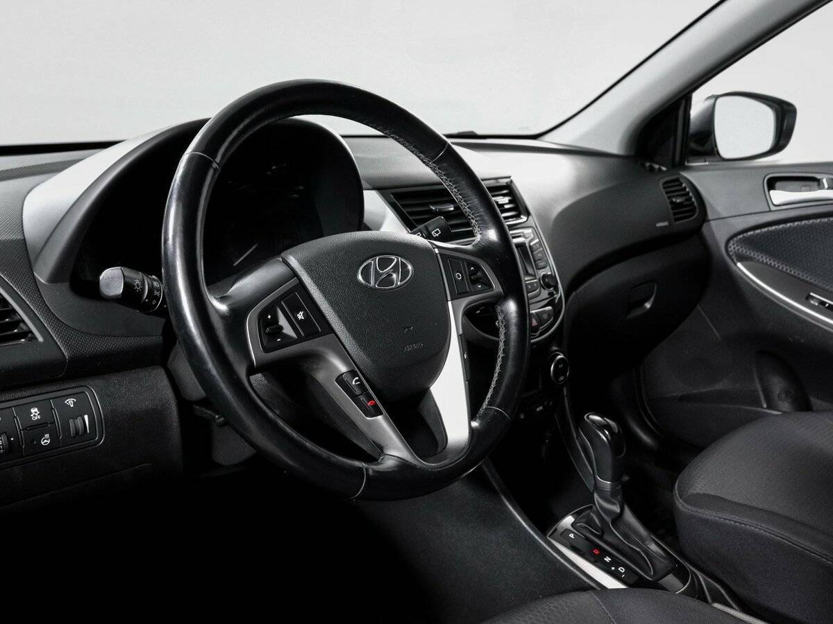 Б/У Хендай Солярис 2015 года. Фото: #9