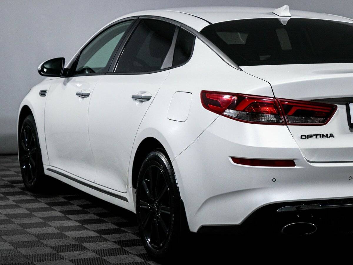 Kia Optima 2018 года с пробегом. Фото: #18