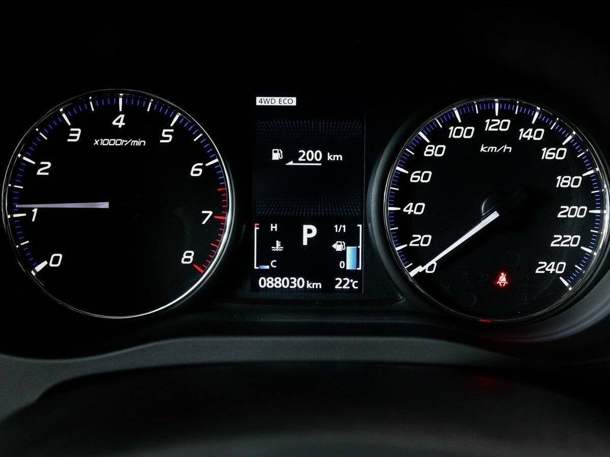 Mitsubishi Outlander 2012 года с пробегом. Фото: #10