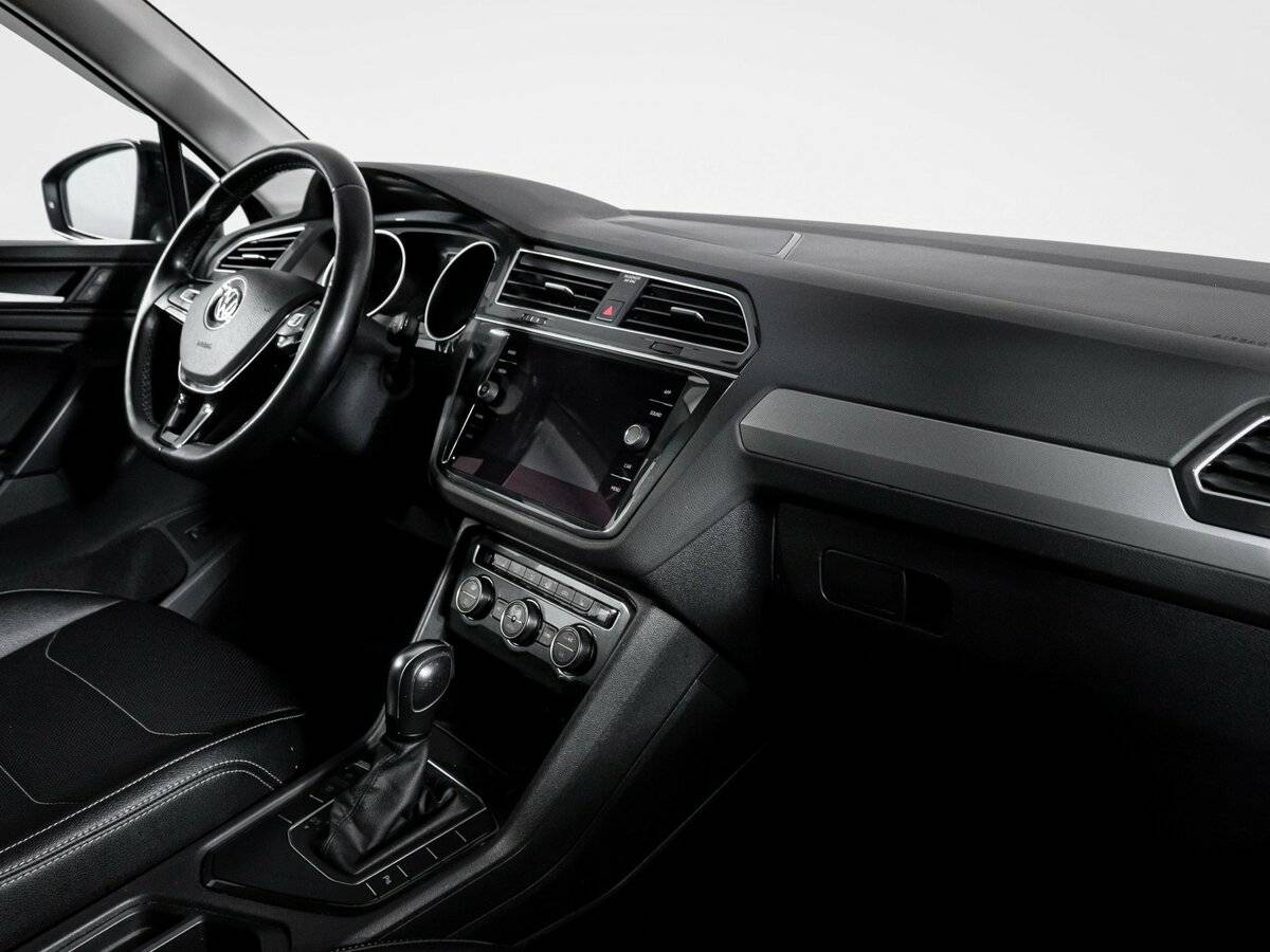 Volkswagen Tiguan 2020 года с пробегом. Фото: #8