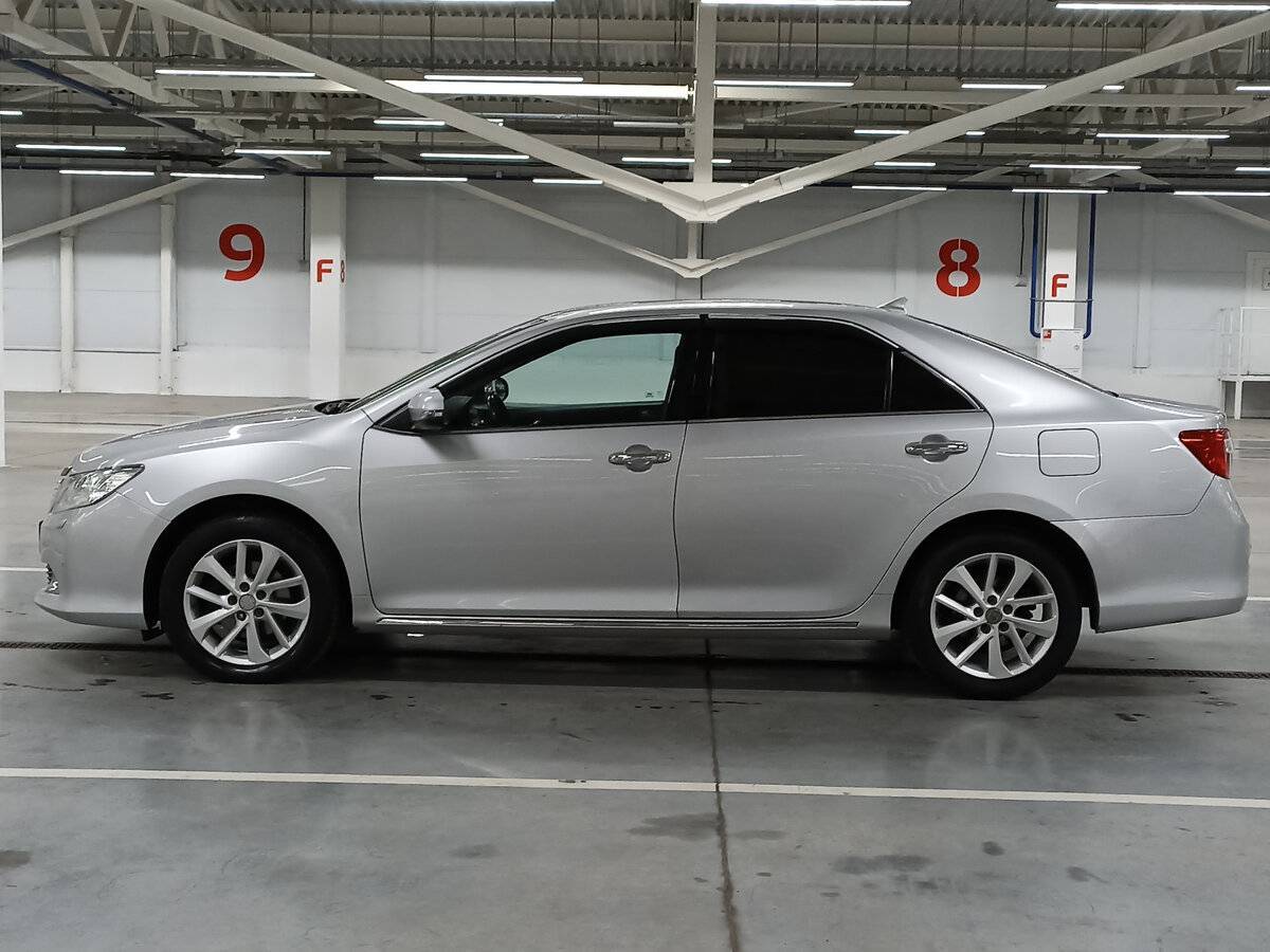 Toyota Camry 2014 года с пробегом. Фото: #7