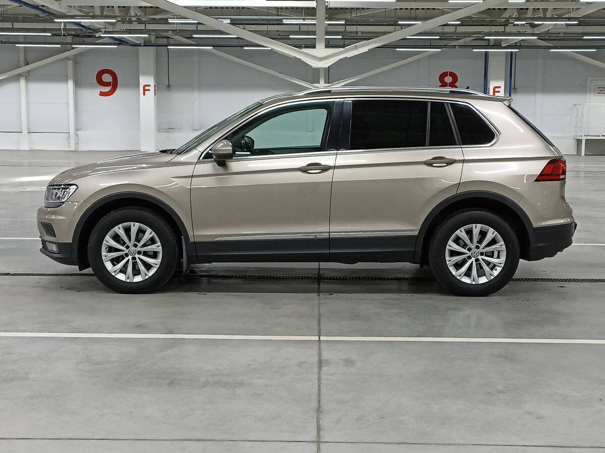 Volkswagen Tiguan 2017 года с пробегом. Фото: #7