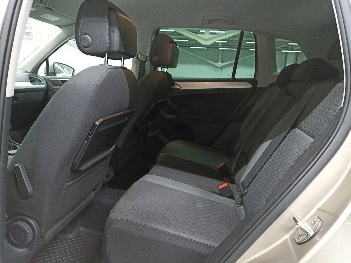 Volkswagen Tiguan 2017 года с пробегом. Фото: #11