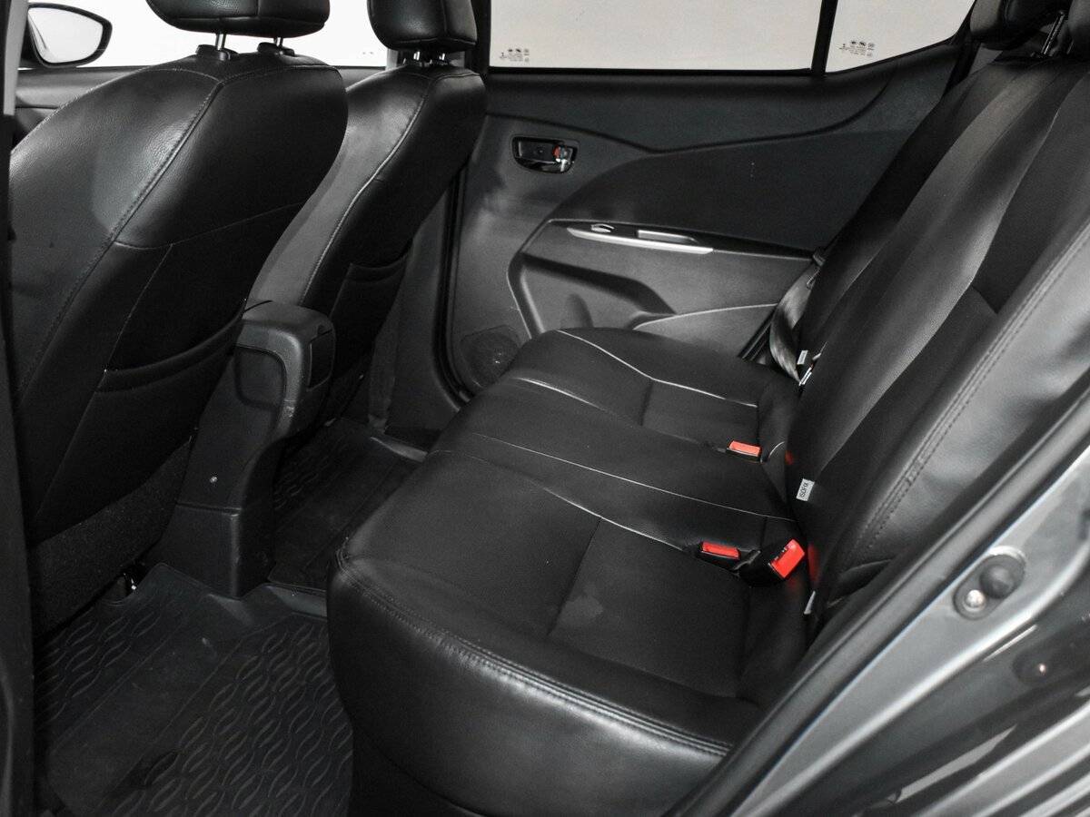 Б/У Лифан Икс50 2017 года. Фото: #7