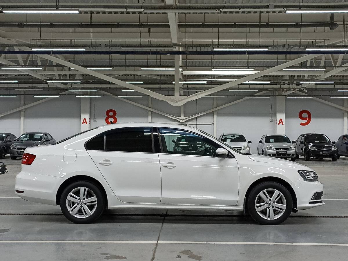 Volkswagen Jetta 2015 года с пробегом. Фото: #3