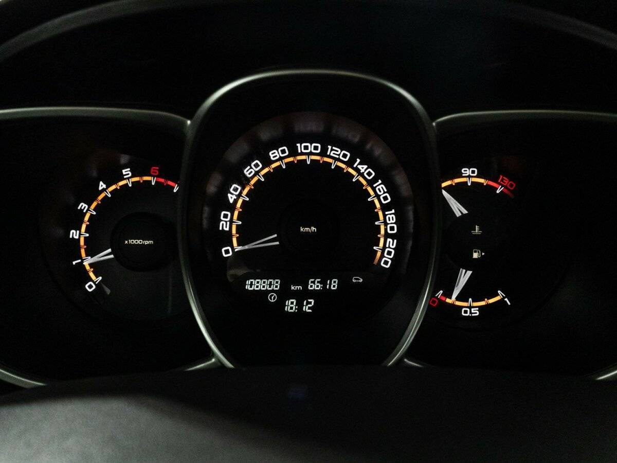 Lada (ВАЗ) Vesta 2019 года с пробегом. Фото: #11