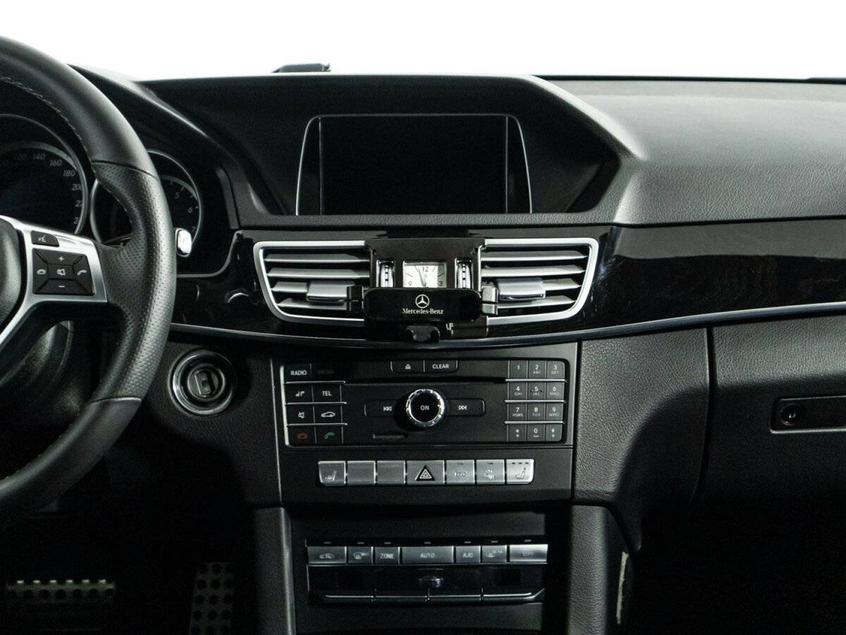 Mercedes-Benz E-Класс 2015 года с пробегом. Фото: #13