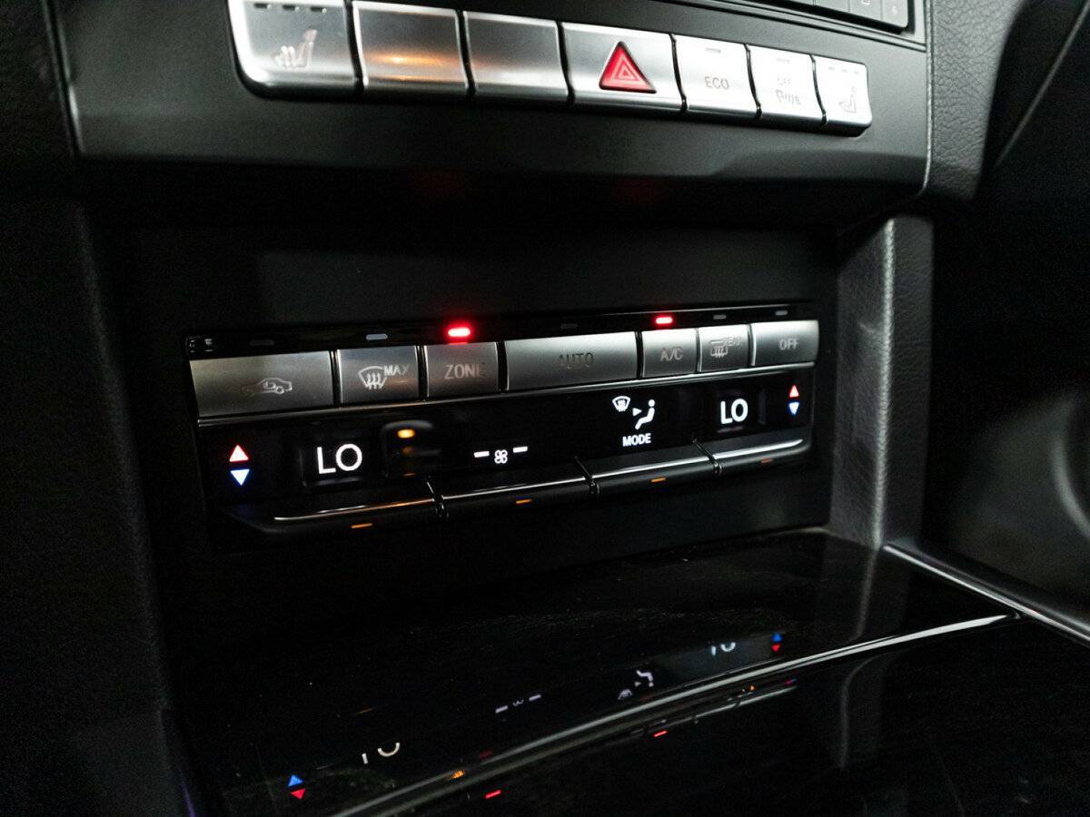 Mercedes-Benz E-Класс 2015 года с пробегом. Фото: #16