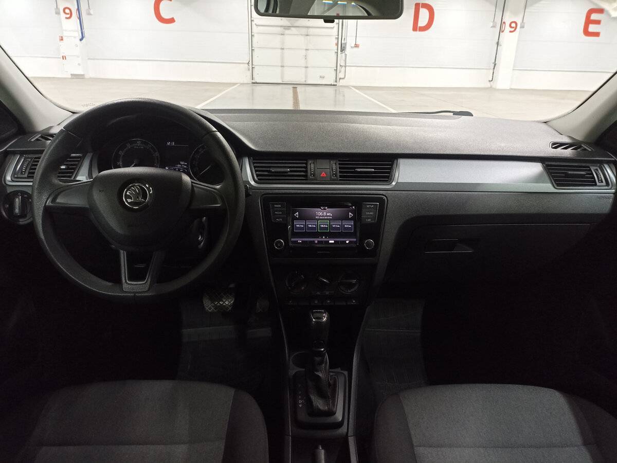 Skoda Rapid 2018 года с пробегом. Фото: #13