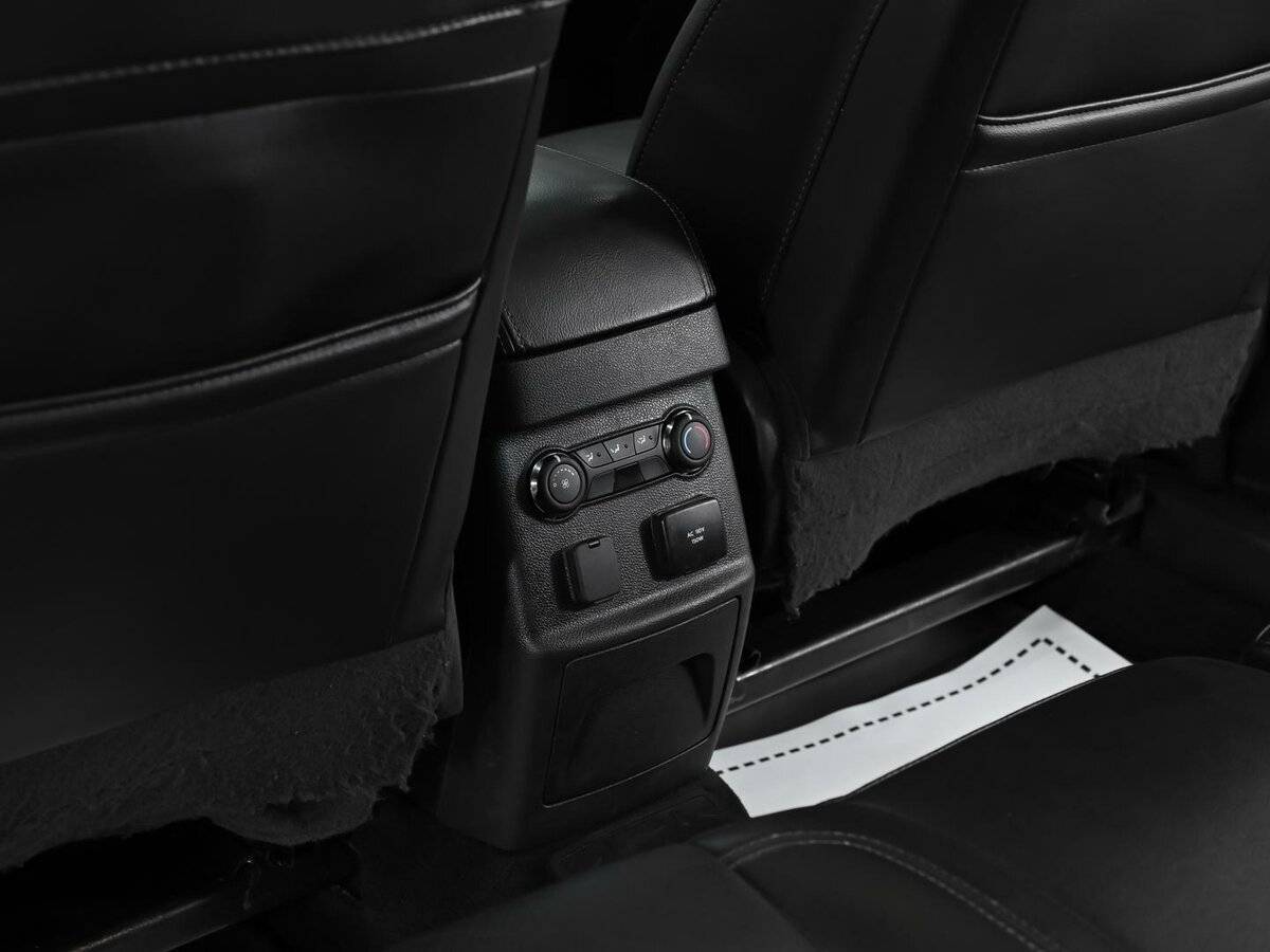 Ford Explorer 2013 года с пробегом. Фото: #15