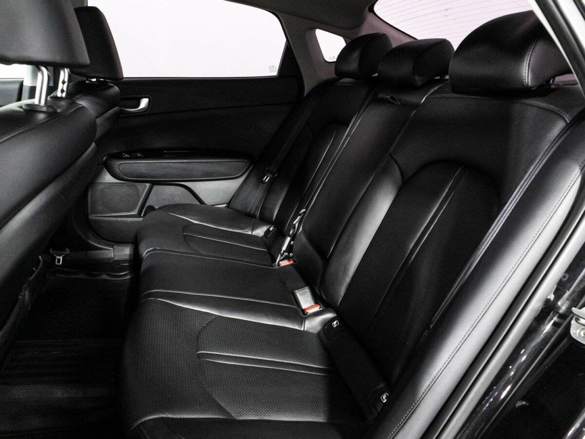 Б/У Киа Оптима 2016 года. Фото: #9