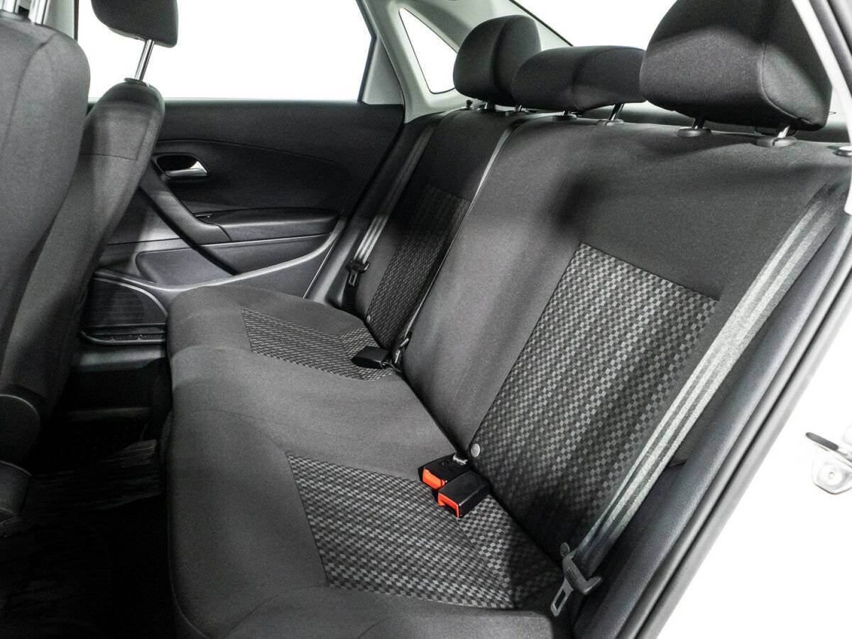 Б/У Фольксваген Поло 2019 года. Фото: #9