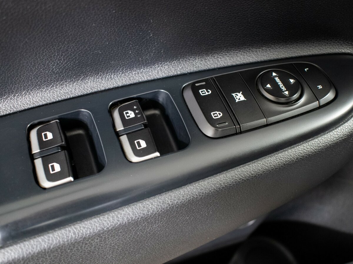 Б/У Киа Рио 2018 года. Фото: #12