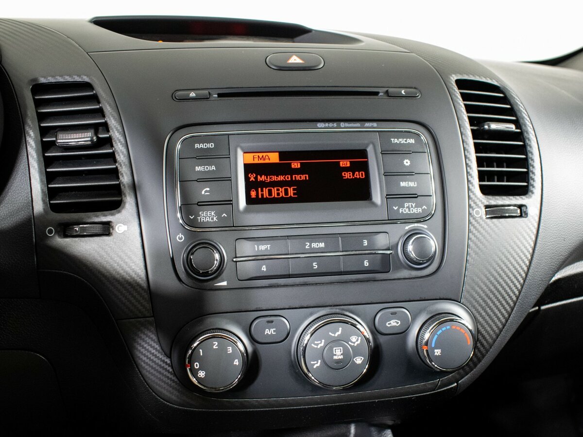 Б/У Киа Церато 2015 года. Фото: #12