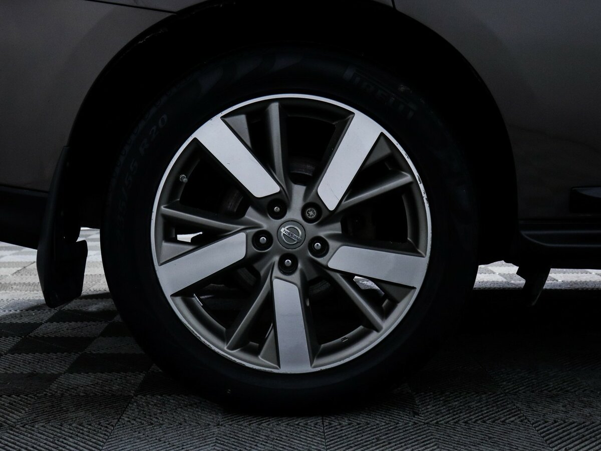 Б/У Ниссан Патфайндер 2015 года. Фото: #13