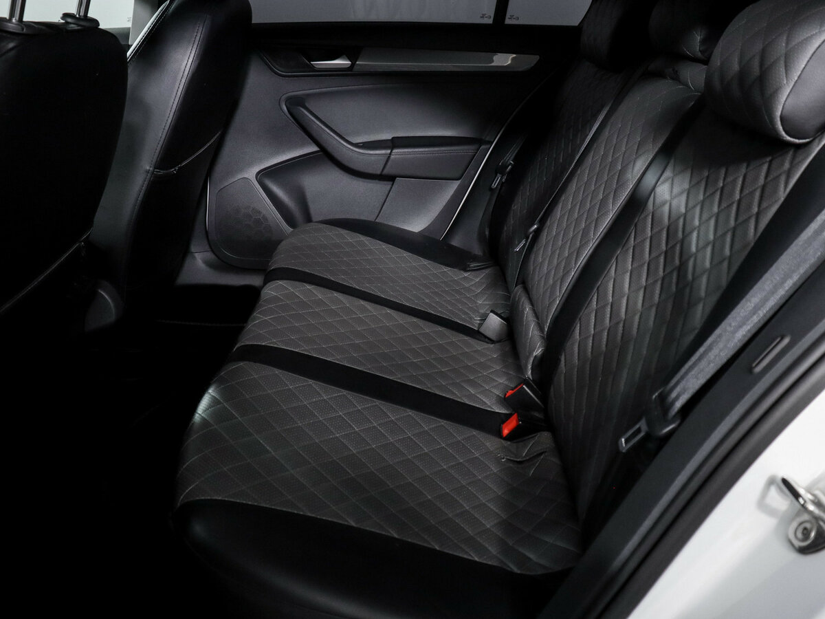 Б/У Фольксваген Поло 2021 года. Фото: #7