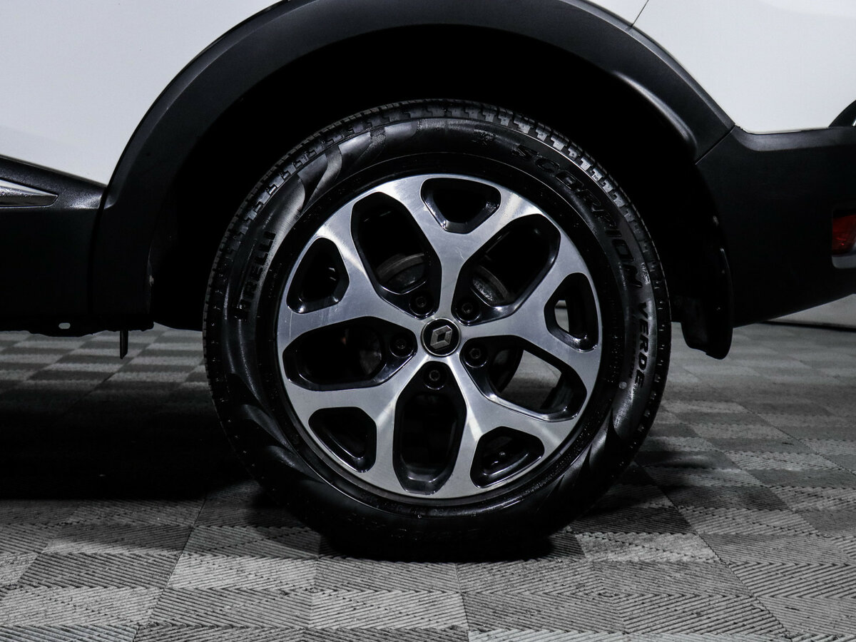 Б/У Рено Каптюр 2018 года. Фото: #12