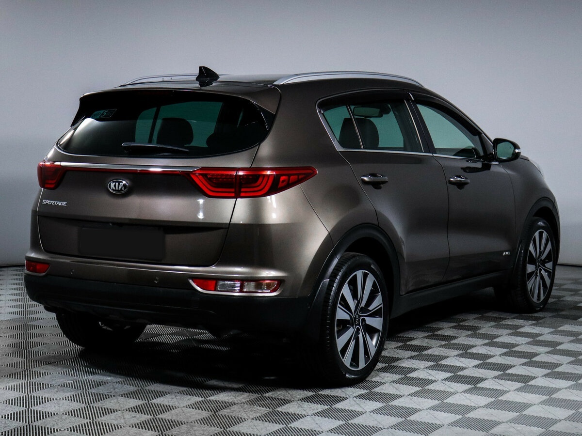 Б/У Киа Спортейдж 2018 года. Фото: #3