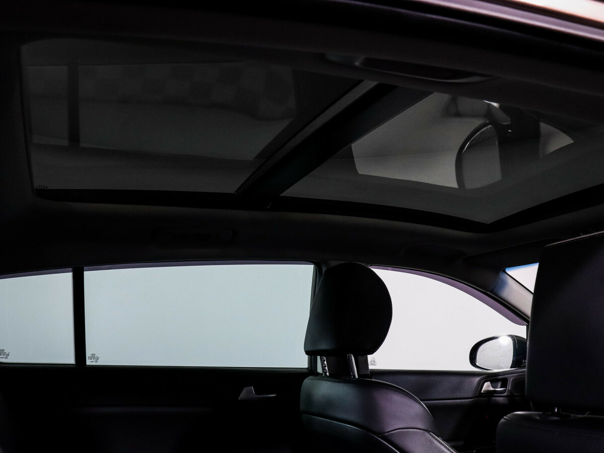 Б/У Киа Спортейдж 2018 года. Фото: #12