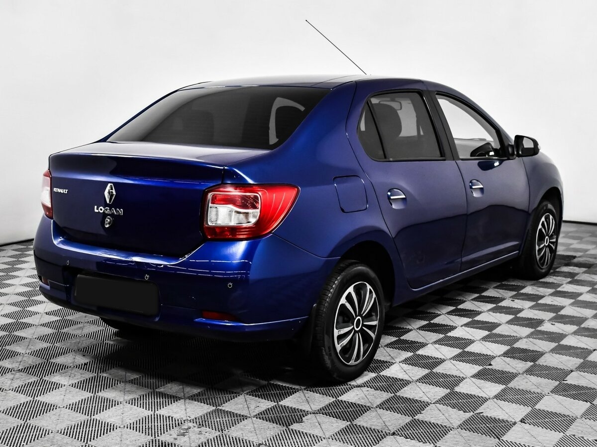 Б/У Рено Логан 2018 года. Фото: #4