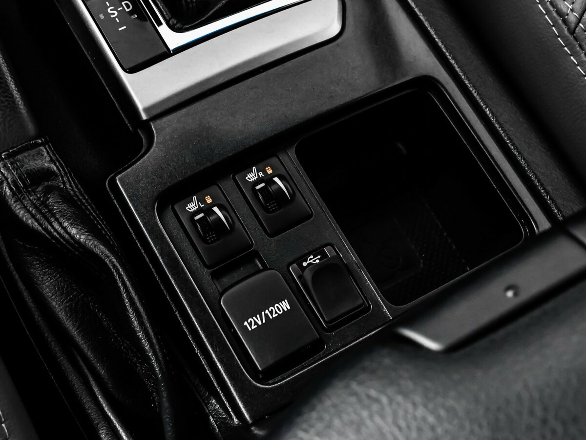 Toyota Land Cruiser Prado 2013 года с пробегом. Фото: #12