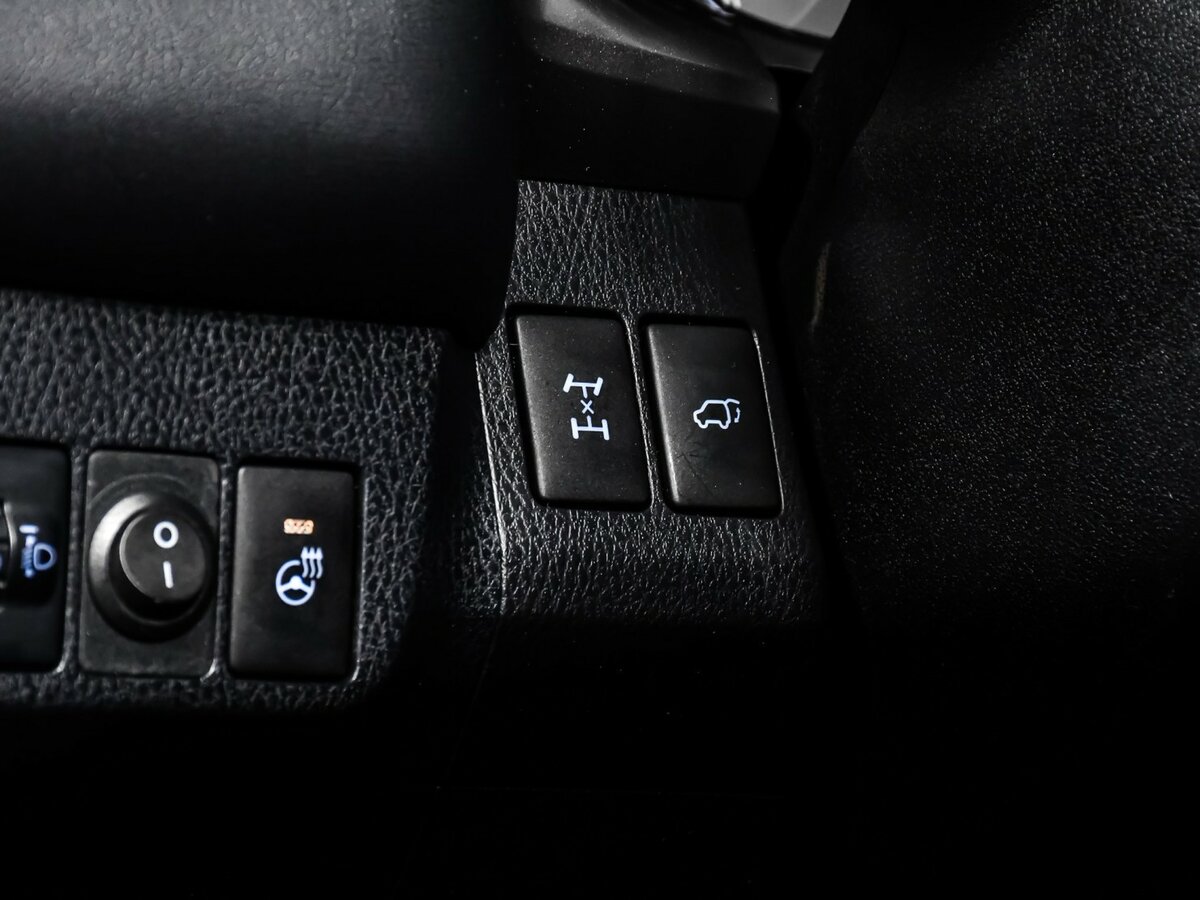 Б/У Тойота Рав4 2016 года. Фото: #12