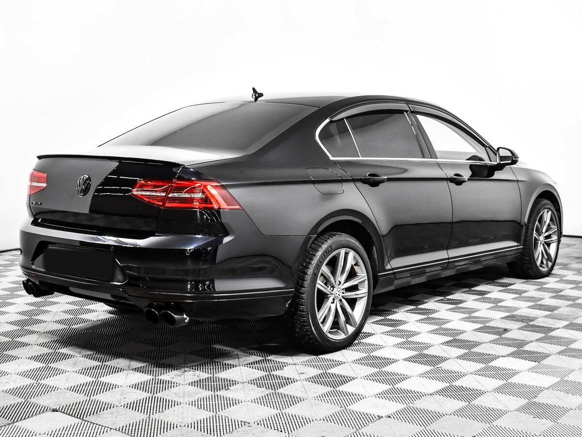 Б/У Фольксваген Пассат 2018 года. Фото: #3