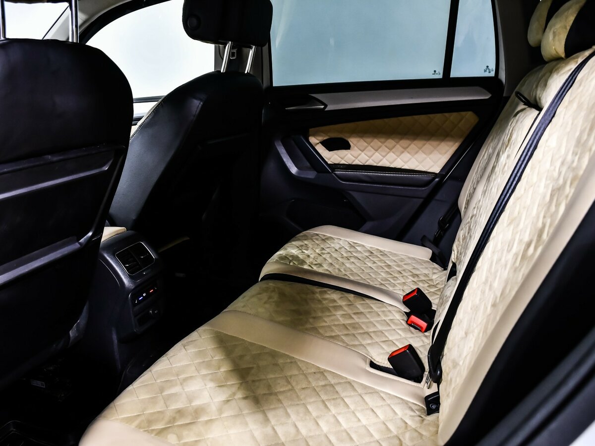 Б/У Фольксваген Тигуан 2017 года. Фото: #11